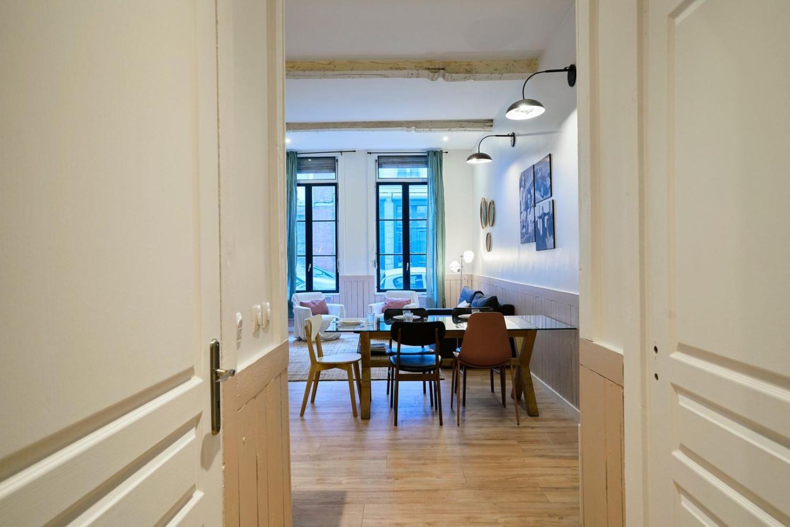 Old Lille: Charming Renovated Apartment 外观 照片