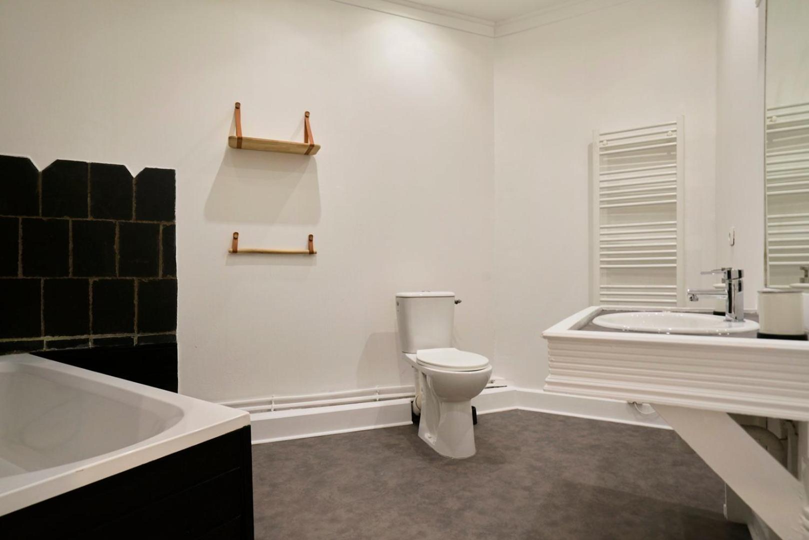 Old Lille: Charming Renovated Apartment 外观 照片