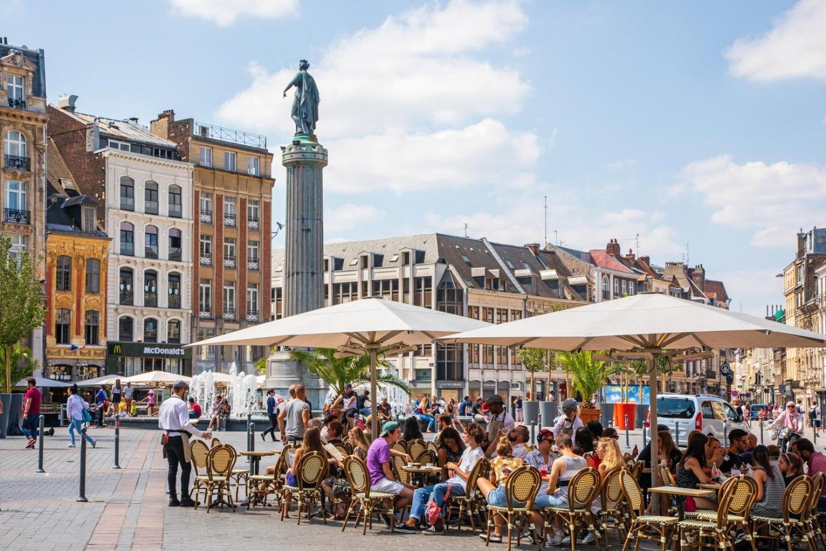 Old Lille: Charming Renovated Apartment 外观 照片